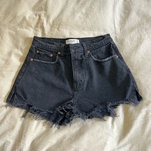 Abercrombie & Fitch curve love high rise black jean shorts size 27